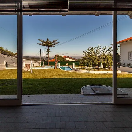 Casa Do Costa Com Piscina Hébergement de vacances *